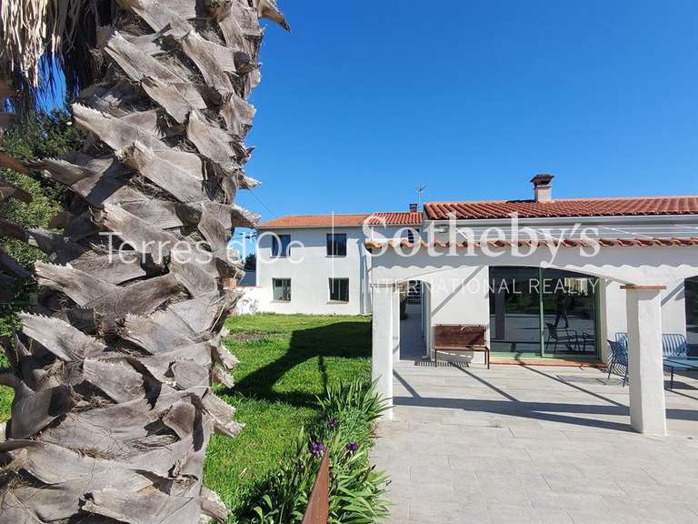 Maison Perpignan - 4 chambres - 204m²