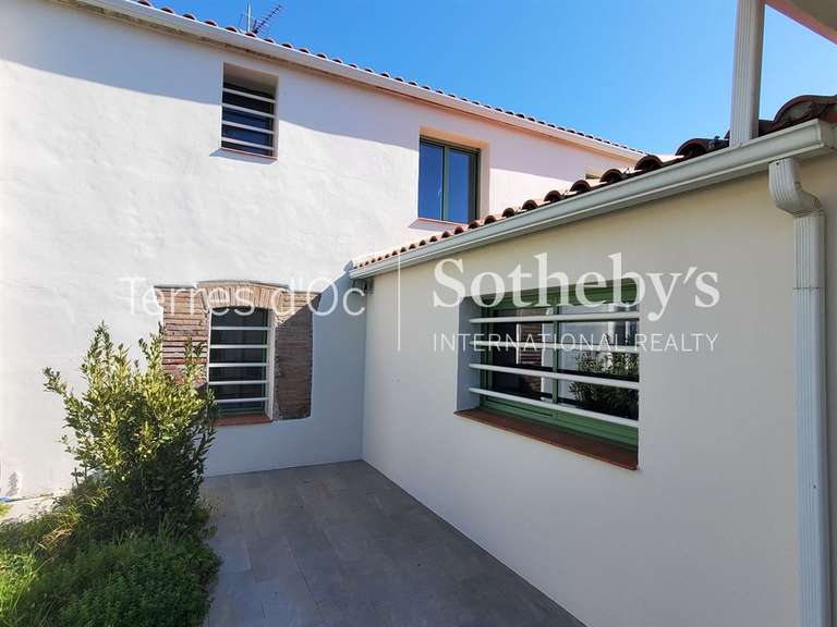 Maison Perpignan - 4 chambres - 204m²