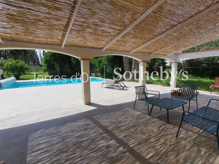 Maison Perpignan - 4 chambres - 204m²