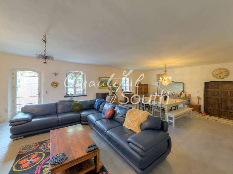 House Perpignan - 20 bedrooms - 956m²