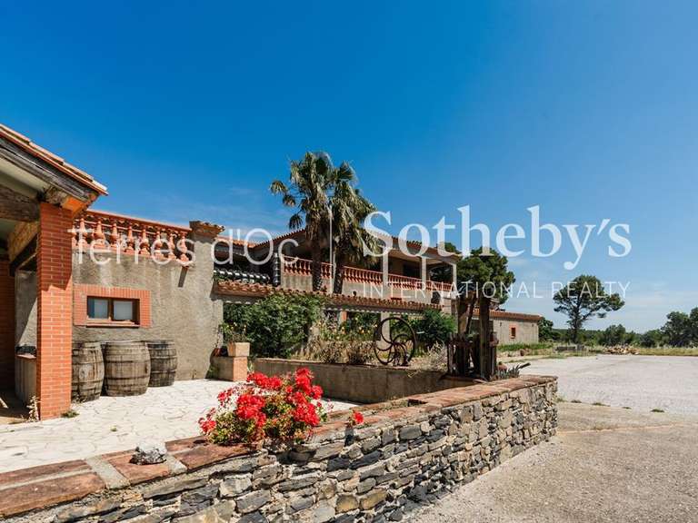 House Perpignan - 4 bedrooms - 1600m²