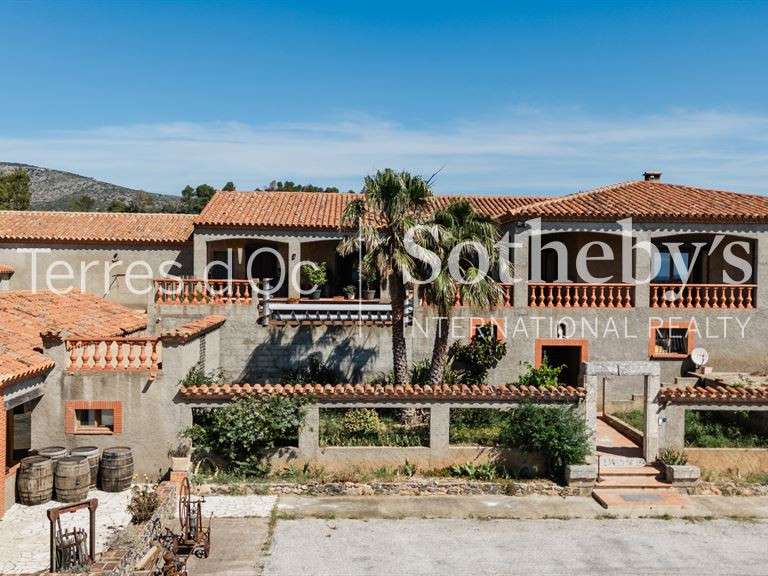 House Perpignan - 4 bedrooms - 1600m²