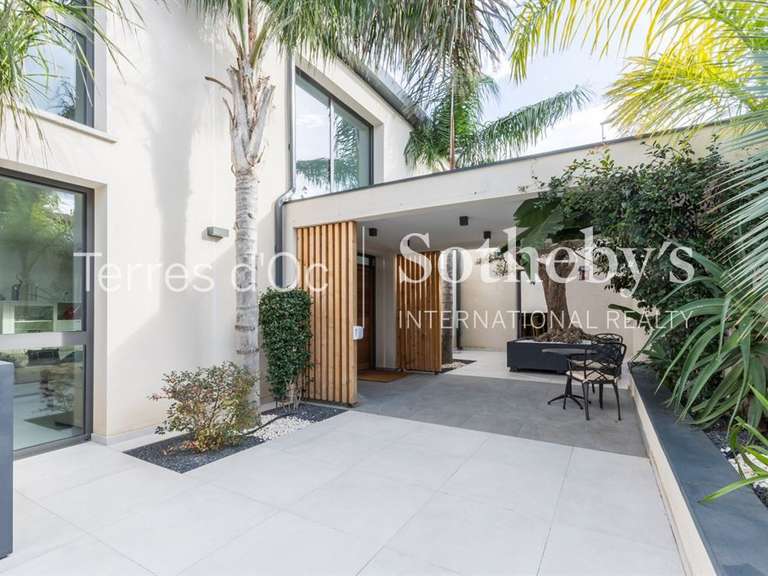 Maison Perpignan - 4 chambres - 220m²