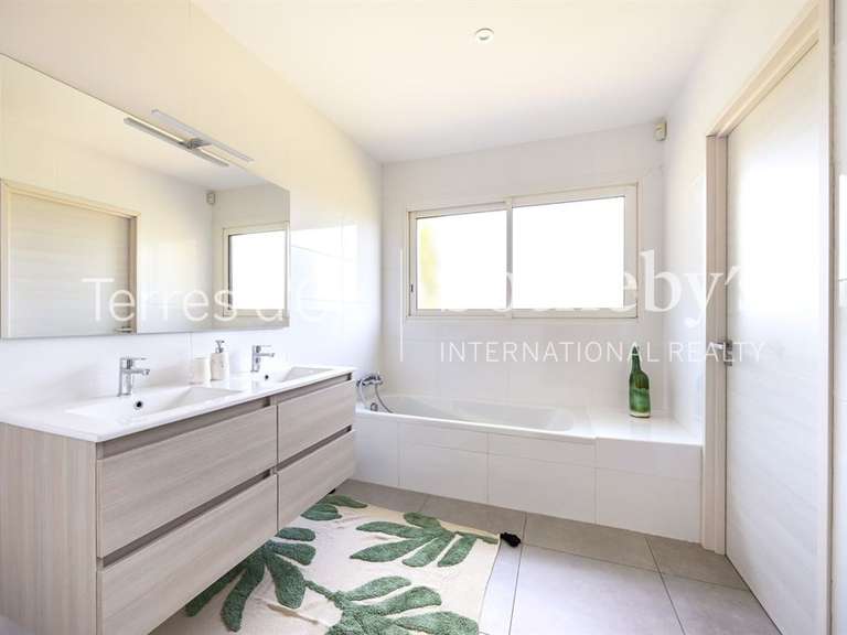 Maison Perpignan - 5 chambres - 300m²