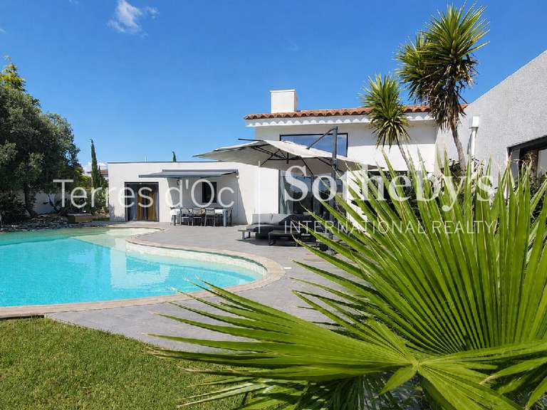 Maison Perpignan - 5 chambres - 264m²