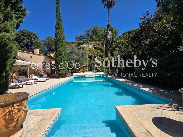 Maison Perpignan - 7 chambres - 390m²