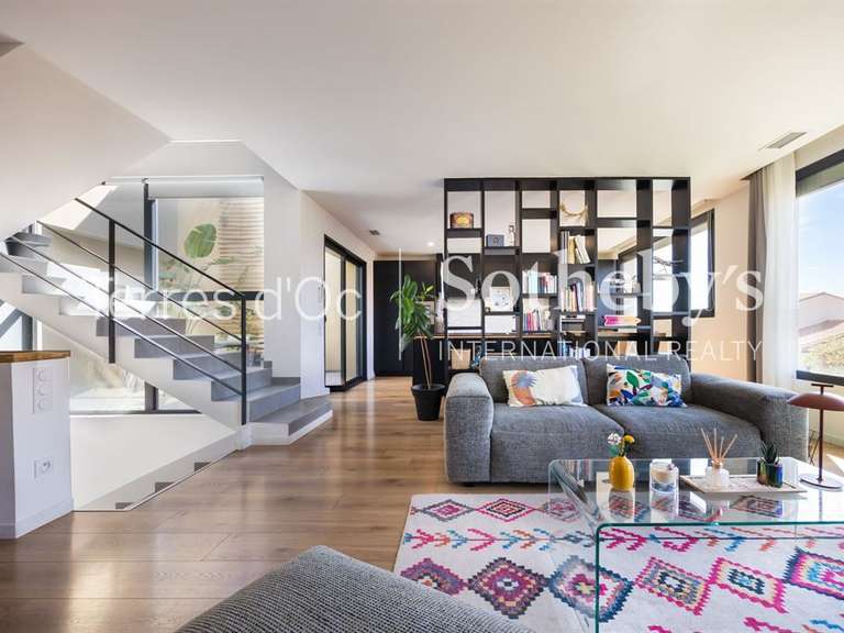 Maison Perpignan - 3 chambres - 207m²