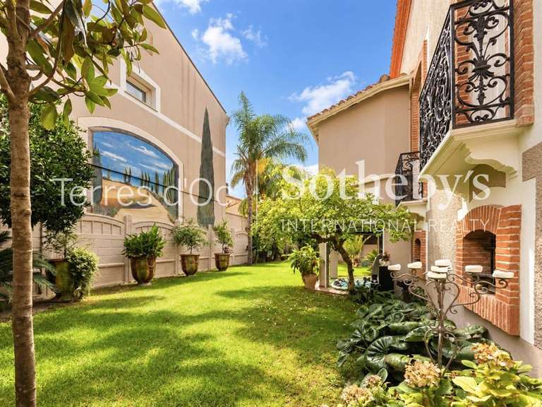 Maison Perpignan - 2 chambres - 155m²
