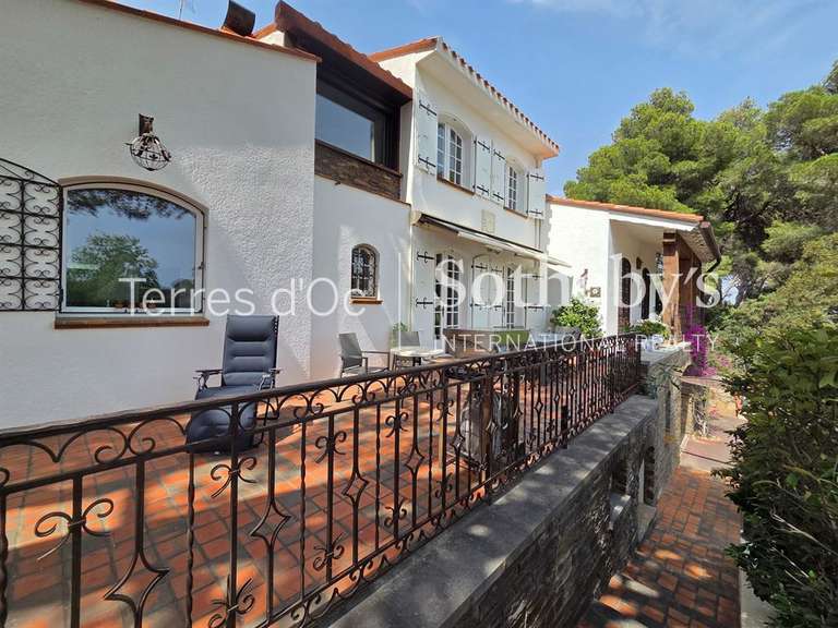 Propriété Perpignan - 3 chambres - 202m²