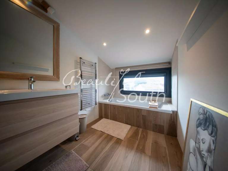 Villa Perpignan - 5 chambres - 375m²