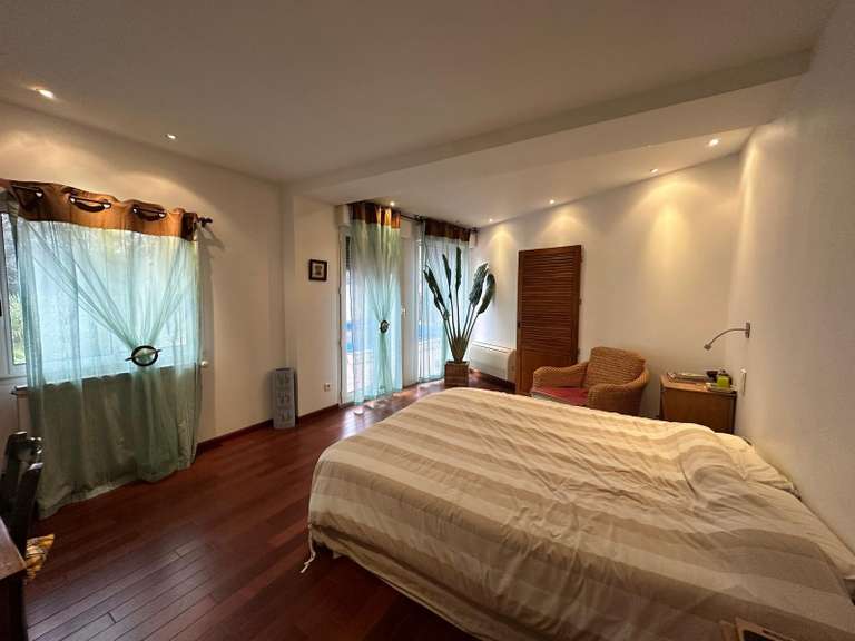 Villa Perpignan - 8 chambres - 320m²