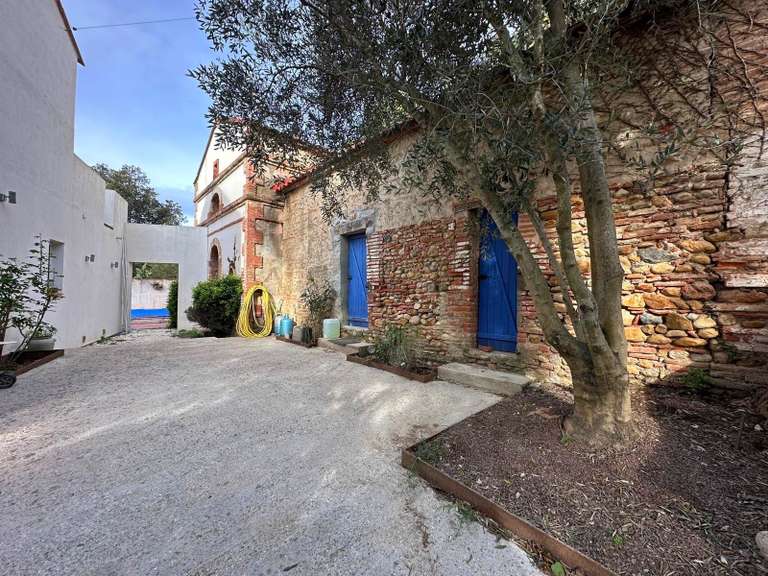 Villa Perpignan - 8 chambres - 320m²