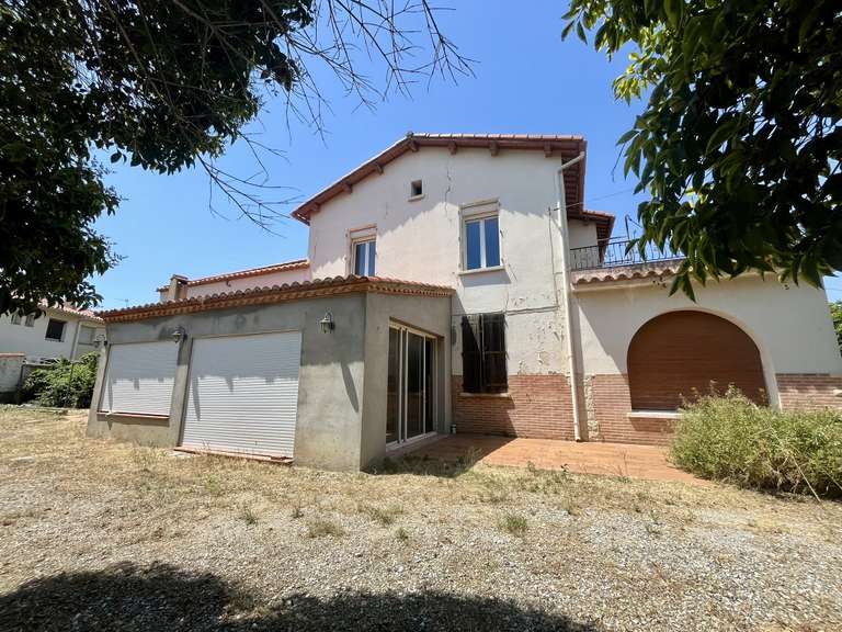 Villa Perpignan - 7 chambres - 246m²