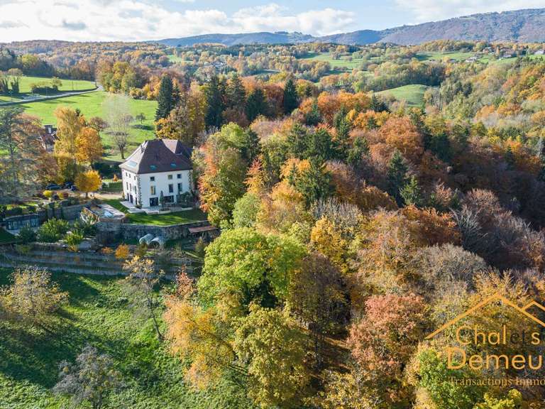 Maison Pers-Jussy - 8 chambres - 600m²