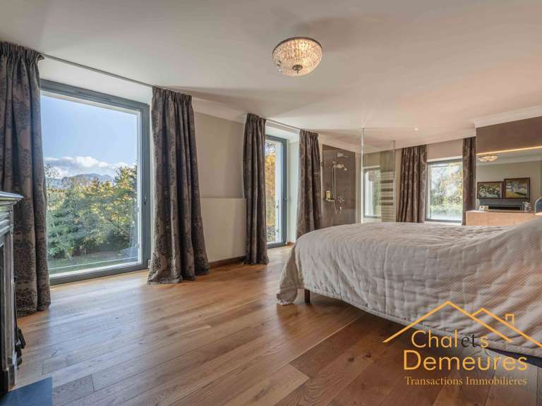 Maison Pers-Jussy - 8 chambres - 600m²