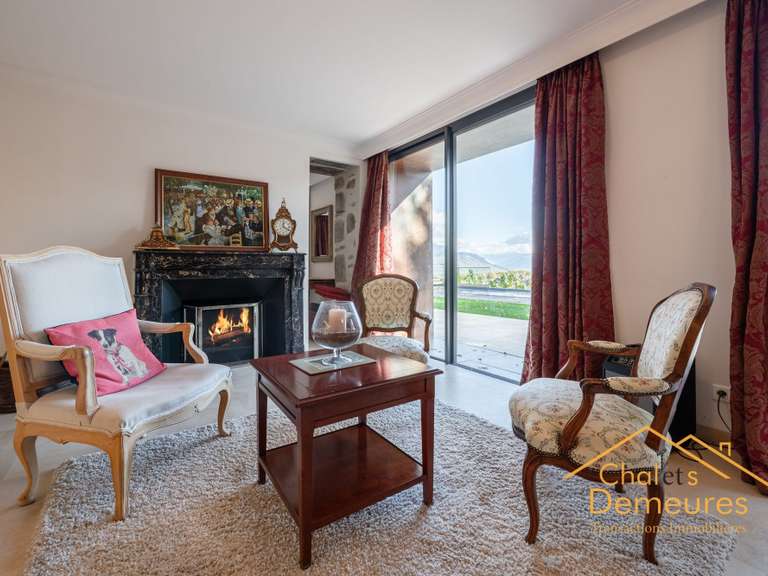 Maison Pers-Jussy - 8 chambres - 600m²