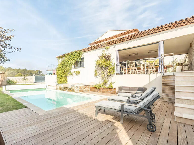 Maison Pertuis - 4 chambres - 320m²