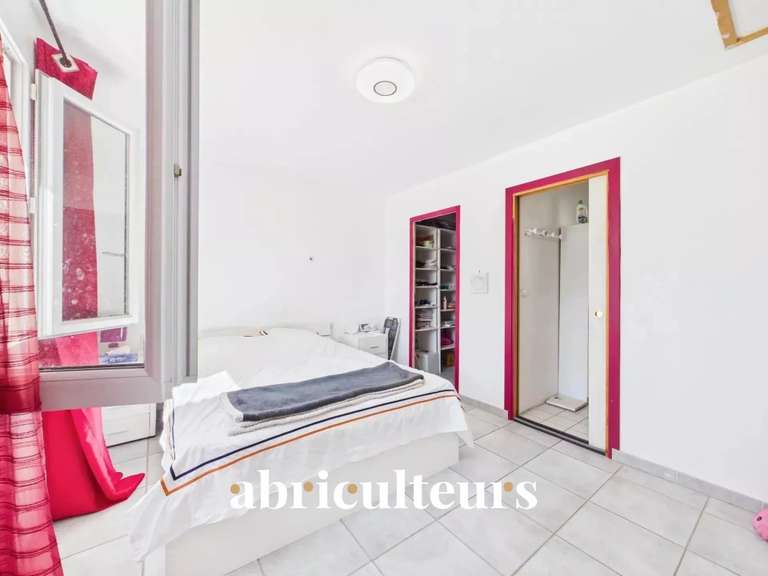 Maison Pertuis - 4 chambres - 179m²