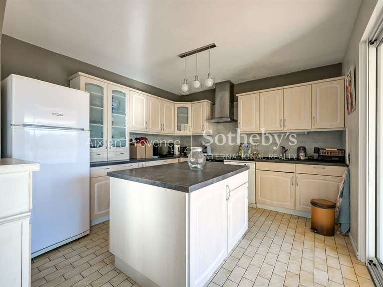 Maison Pertuis - 4 chambres - 140m²