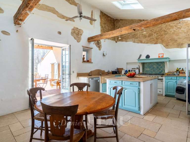 Propriété Pertuis - 17 chambres - 1250m²