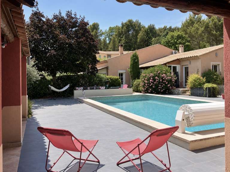 Villa Pertuis - 6 chambres - 215m²