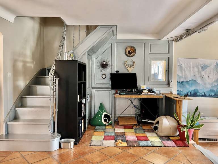 Villa Pertuis - 6 chambres - 215m²