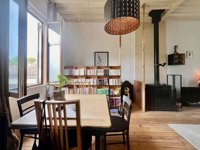 Bien atypique Pessac - 2 chambres - 92m²
