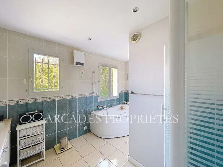 Maison Pessac - 4 chambres - 148m²