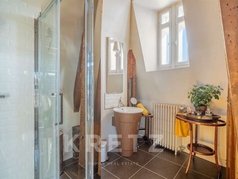 Maison Pessac - 6 chambres - 370m²