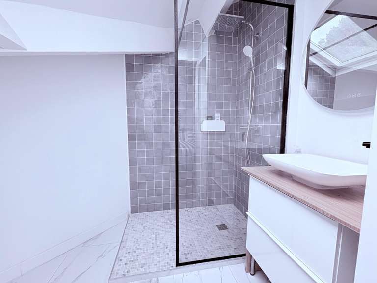 Maison Pessac - 4 chambres - 260m²