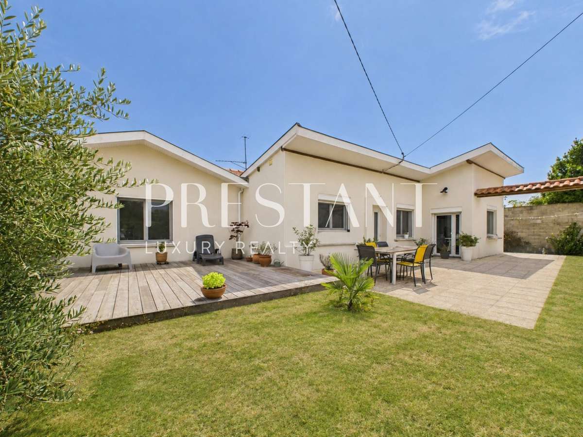 House Pessac