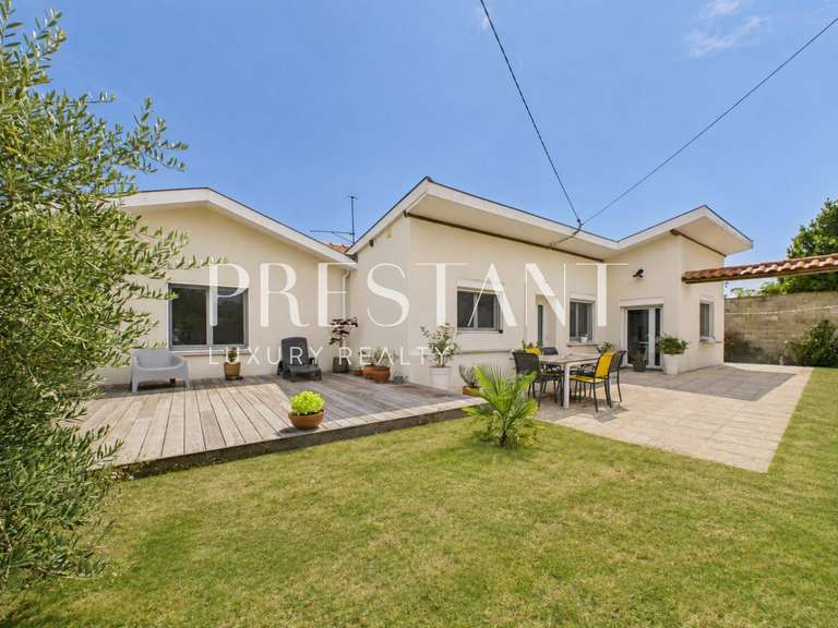 House Pessac - 5 bedrooms - 181m²