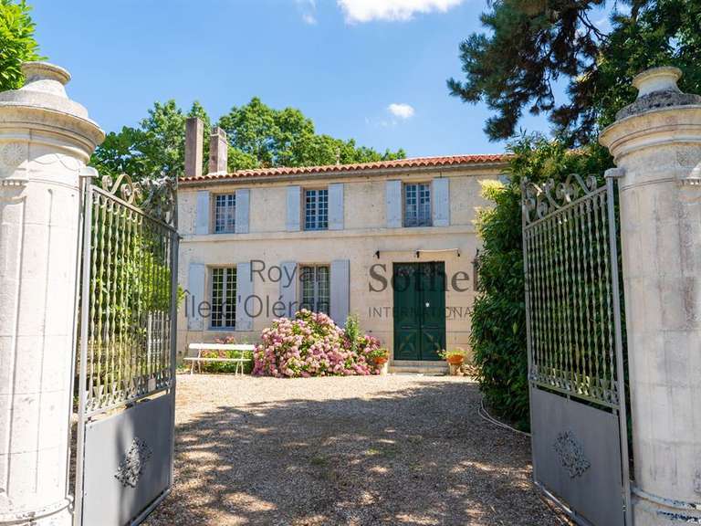 Maison Pessines - 10 chambres - 550m²