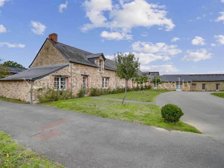 Propriété équestre Petit-Mars - 937m²