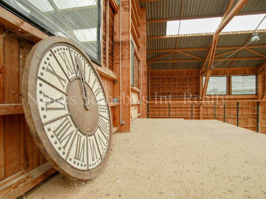 Equestrian property Petit-Mars