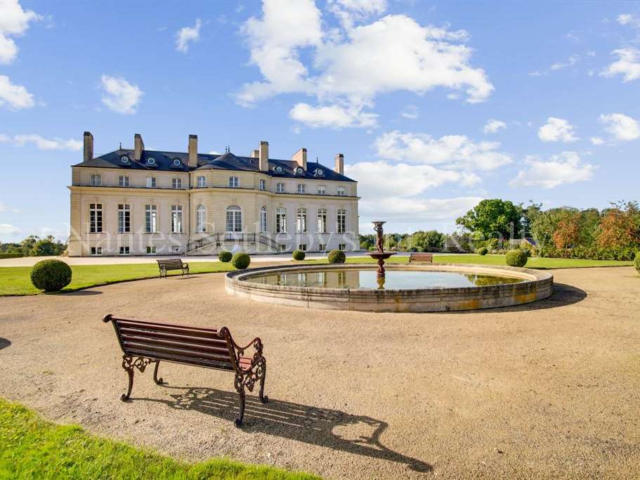 Equestrian property Petit-Mars
