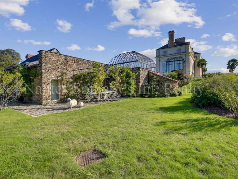 Equestrian property Petit-Mars - 7 bedrooms - 760m²
