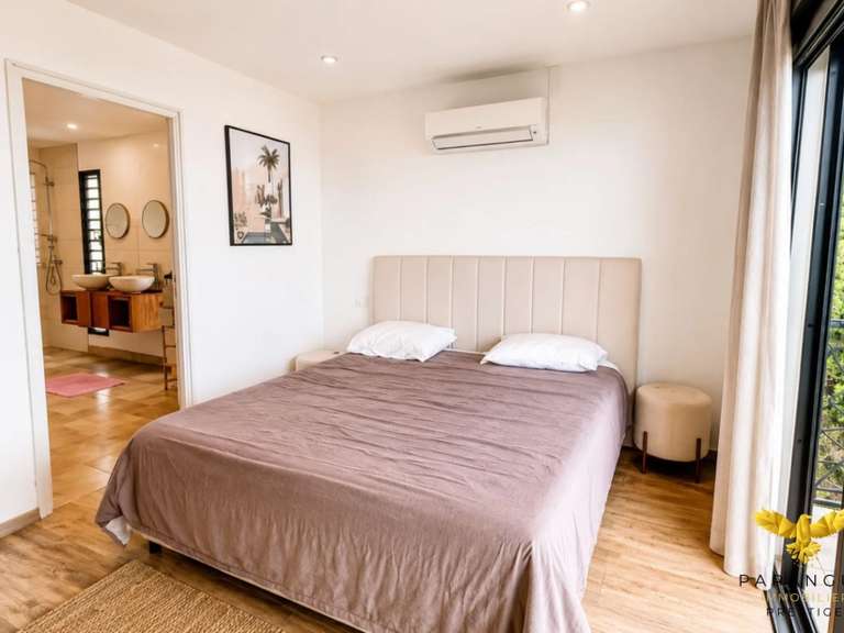 Maison Petite-Île - 8 chambres - 411m²