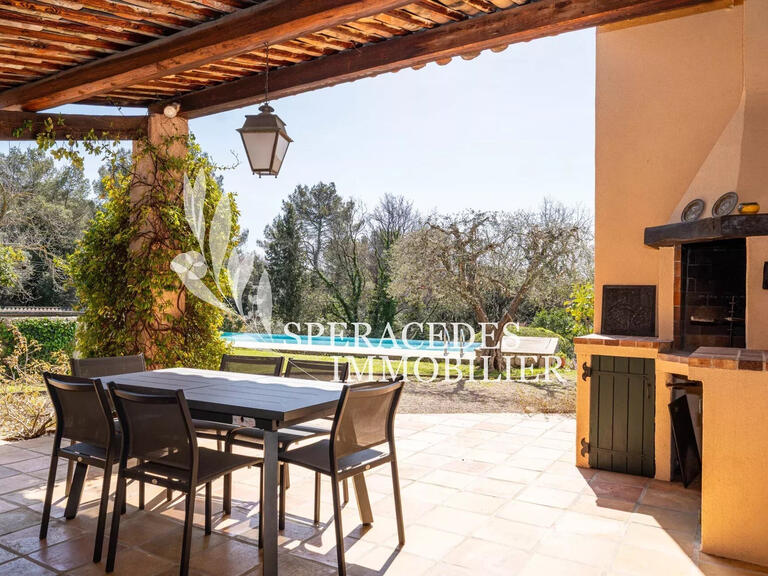 Maison Peymeinade - 5 chambres - 208m²