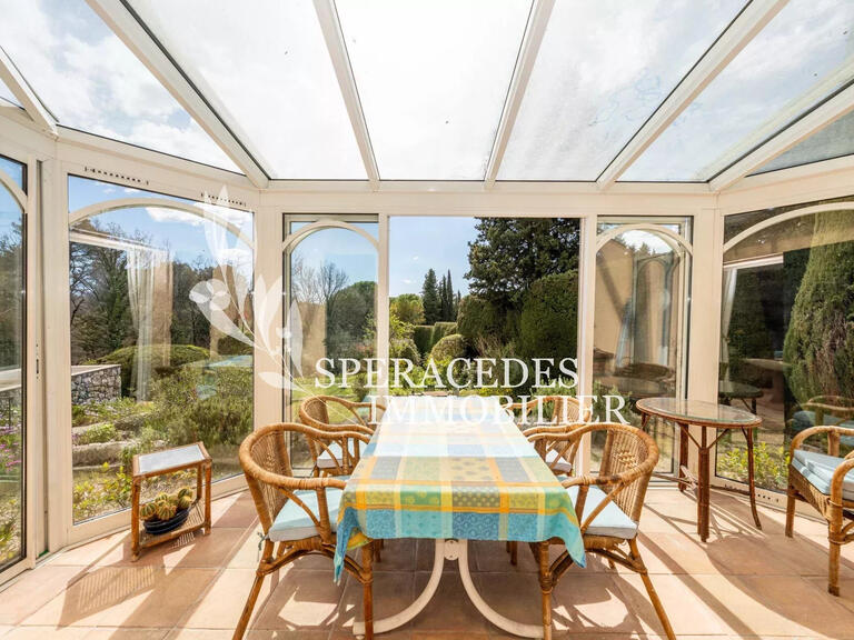 Maison Peymeinade - 5 chambres - 208m²