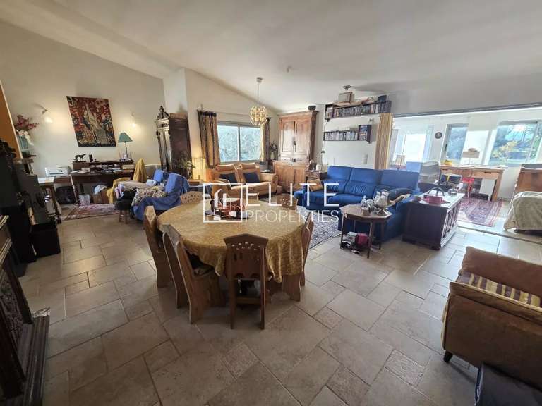 House Peymeinade - 3 bedrooms - 150m²