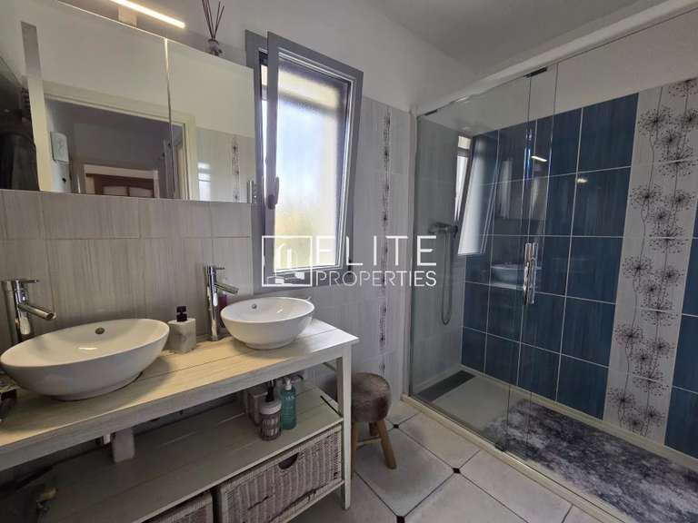 House Peymeinade - 3 bedrooms - 150m²