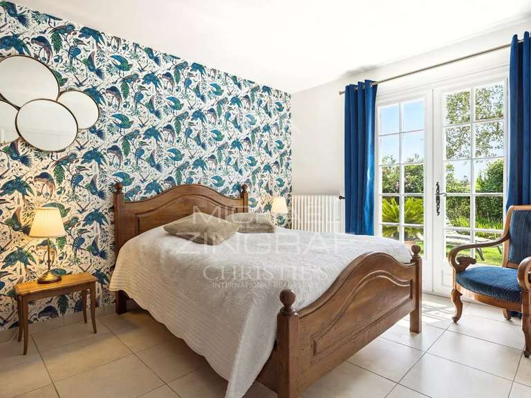 House Peymeinade - 5 bedrooms - 205m²