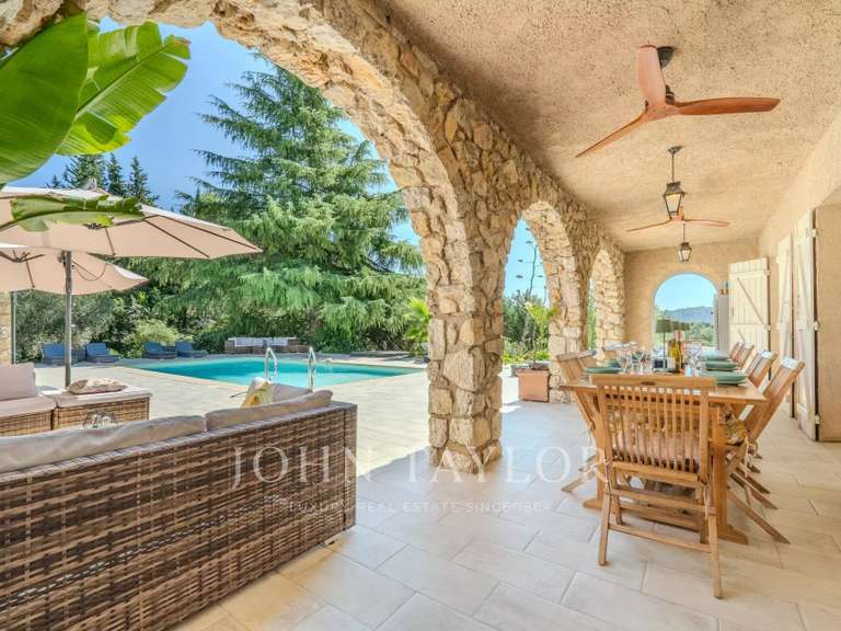 House Peymeinade - 8 bedrooms - 350m²