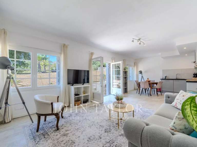 House Peymeinade - 8 bedrooms - 350m²