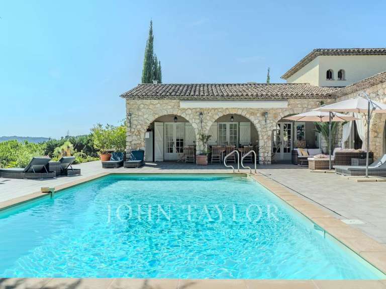 House Peymeinade - 8 bedrooms - 350m²