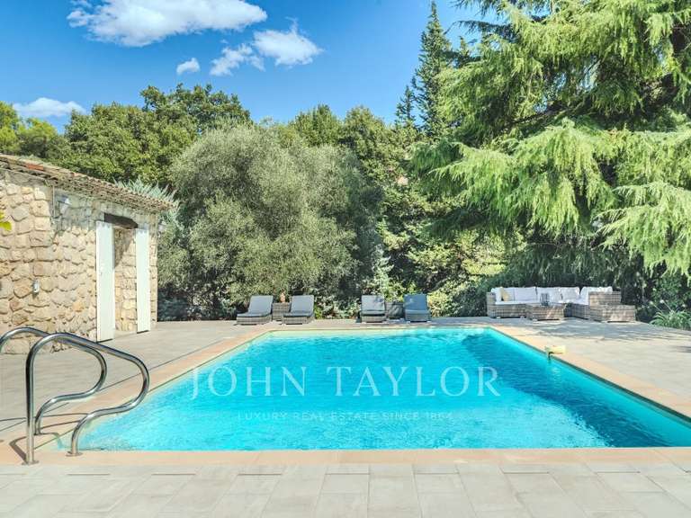 House Peymeinade - 8 bedrooms - 350m²