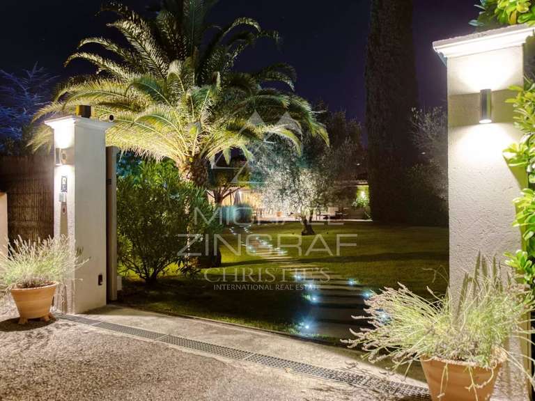 House Peymeinade - 7 bedrooms - 249m²