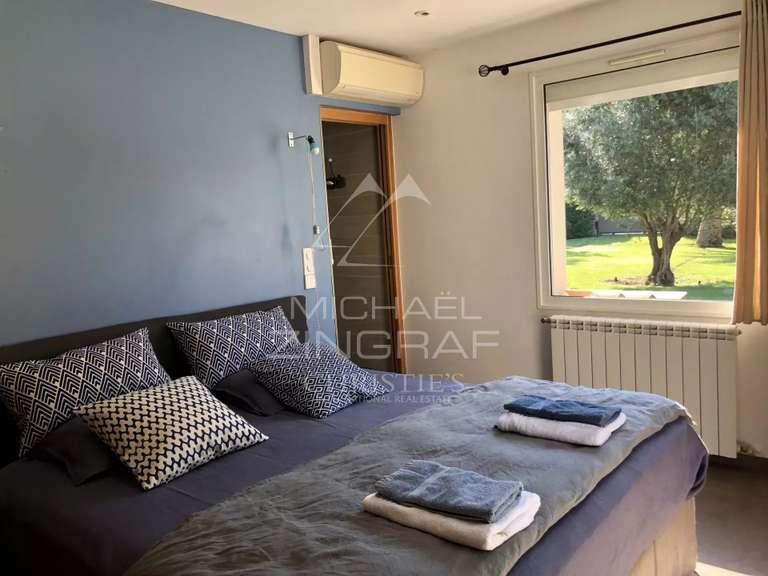 House Peymeinade - 7 bedrooms - 249m²