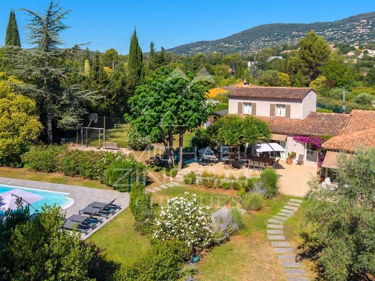 House Peymeinade - 7 bedrooms - 249m²